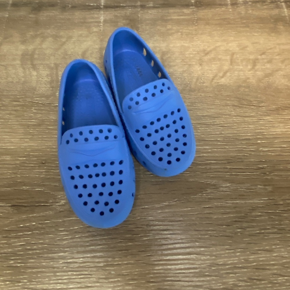 Floafers size 6